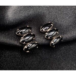 Vintage Sterling Silver Screw Back Earrings With Black Stones